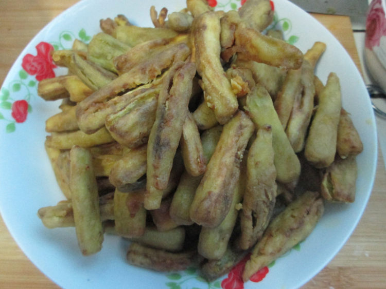 糖醋脆皮茄条步骤9