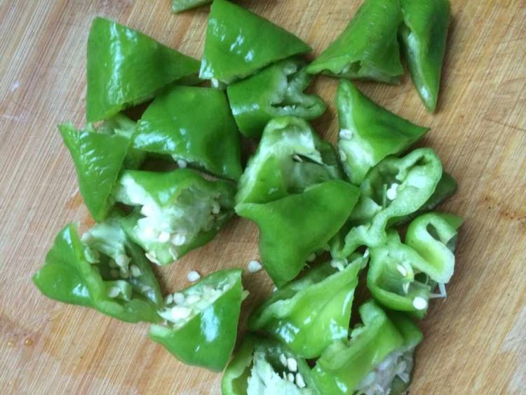辣椒烧茄子步骤3