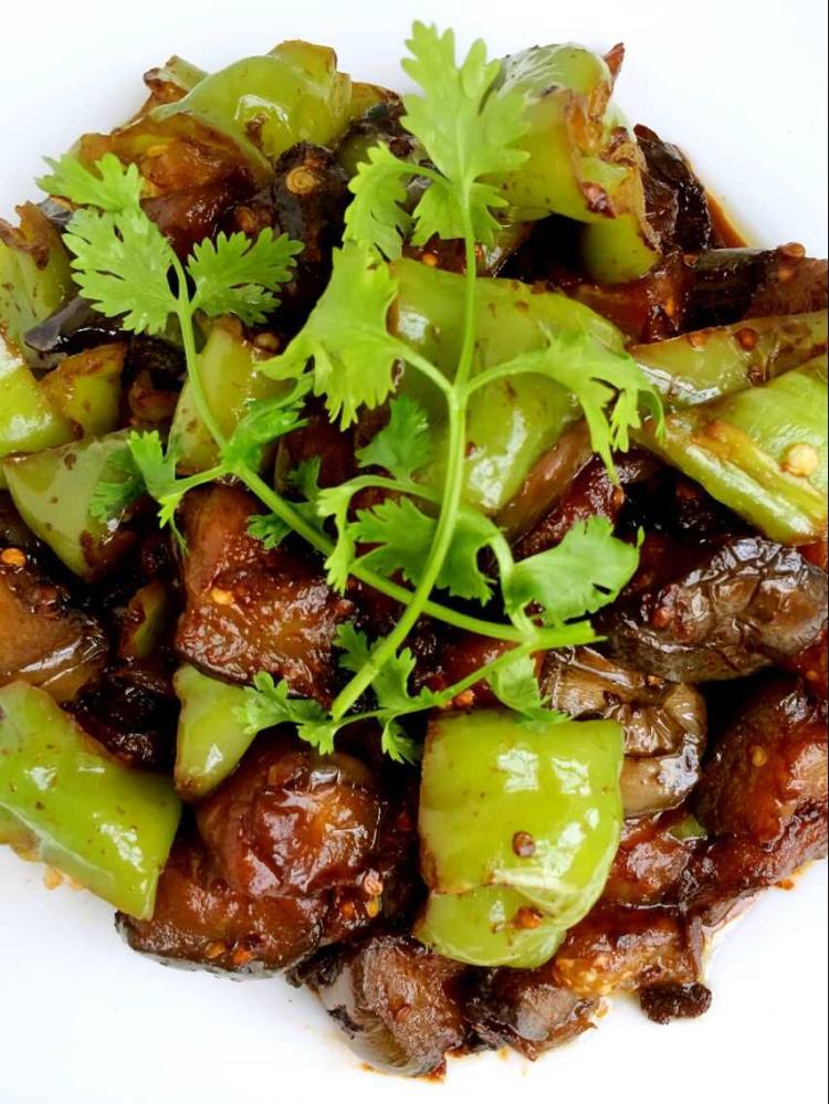 辣椒烧茄子步骤7