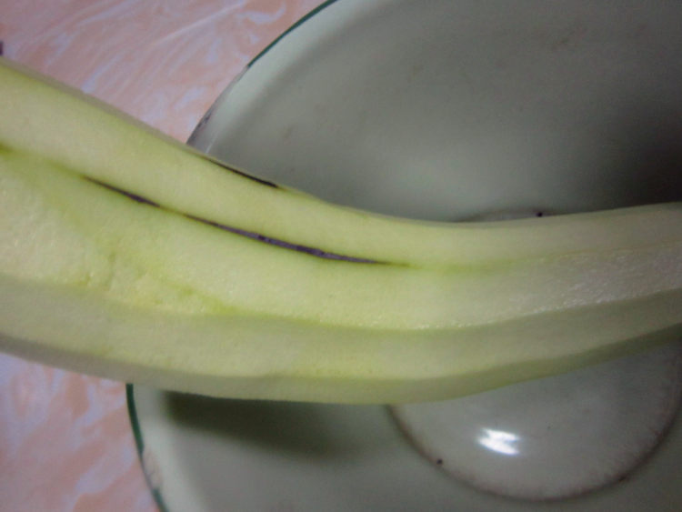 蒜香茄子饼步骤1