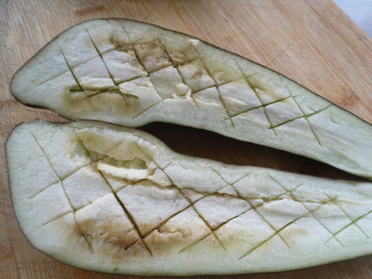 蒜粒烤茄子步骤6