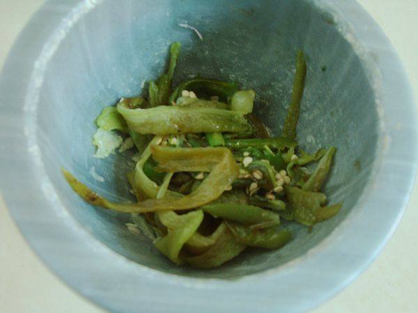 烧椒捣茄子步骤6