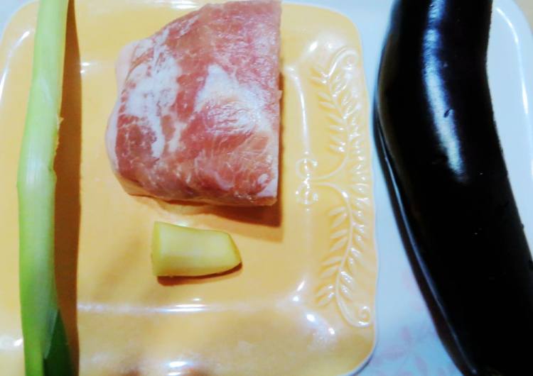 猪肉茄盒步骤1