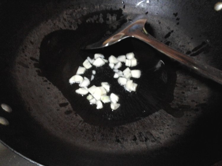煸炒三鲜步骤5