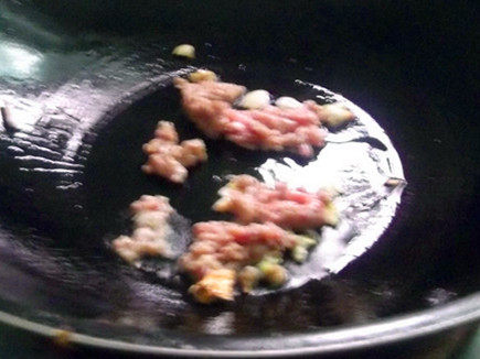 土豆肉末烧茄子步骤4