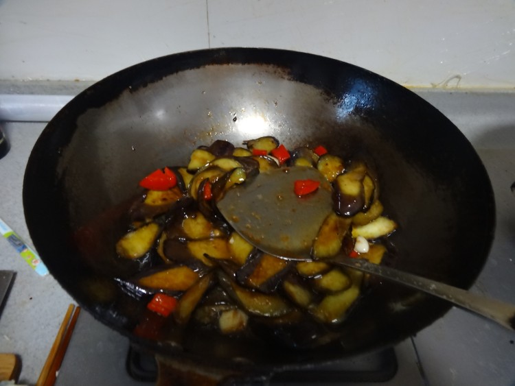蒜香煎茄子步骤12