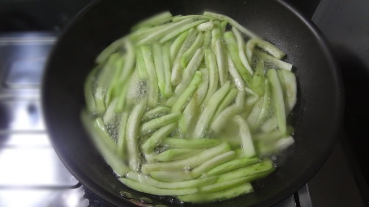 麻酱茄子步骤3