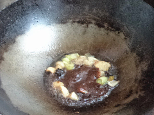 电饭煲炖茄子步骤6