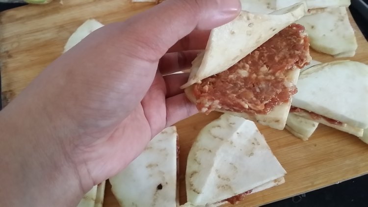 蒜蓉蒸茄夹肉步骤5