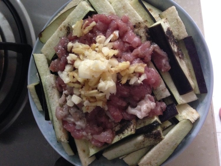 清蒸肉末茄条步骤4