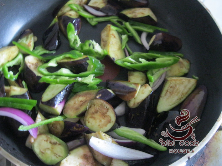 酱香烧茄子步骤3