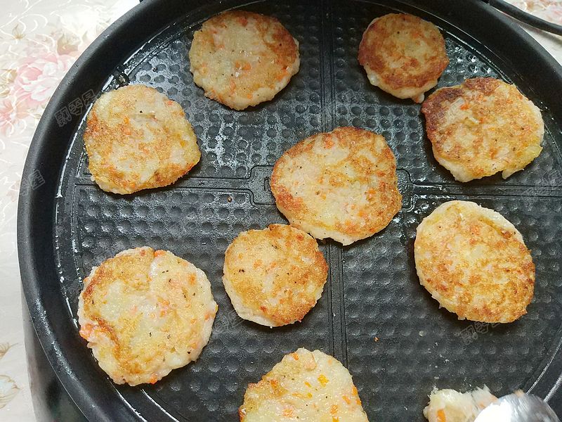 土豆鳕鱼饼步骤16