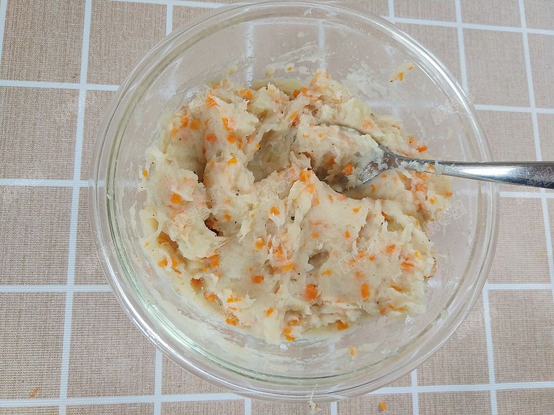 土豆鳕鱼饼步骤13