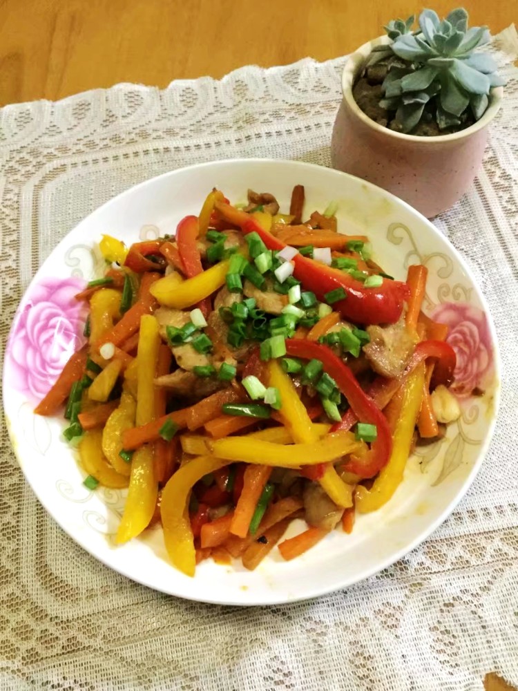 菜椒炒肉片步骤13