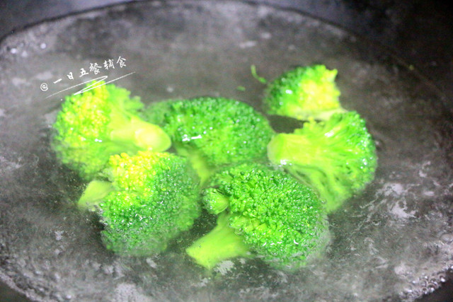 蔬菜杂粮粥步骤6