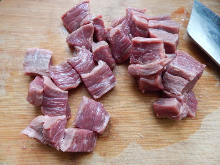 小土豆烧牛腩步骤2