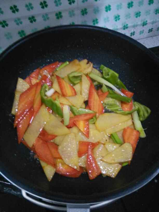 土豆五花肉步骤5