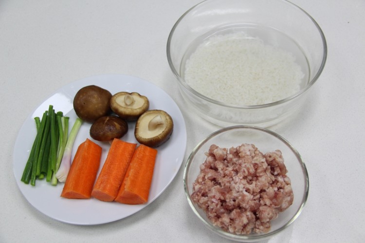 糯米蒸肉丸步骤1