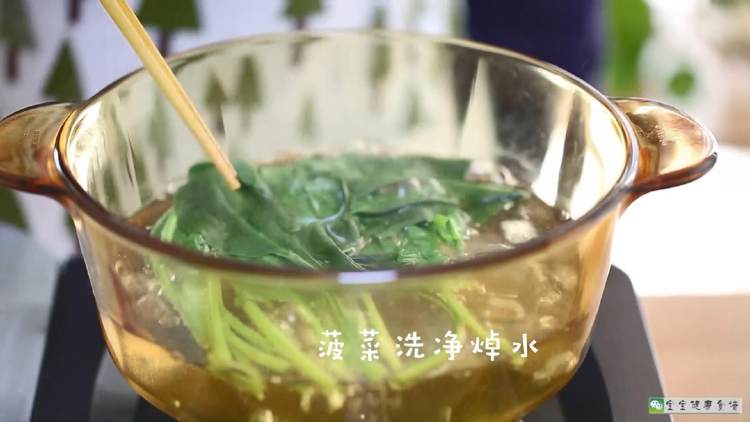 菠菜虾仁补钙饼步骤2