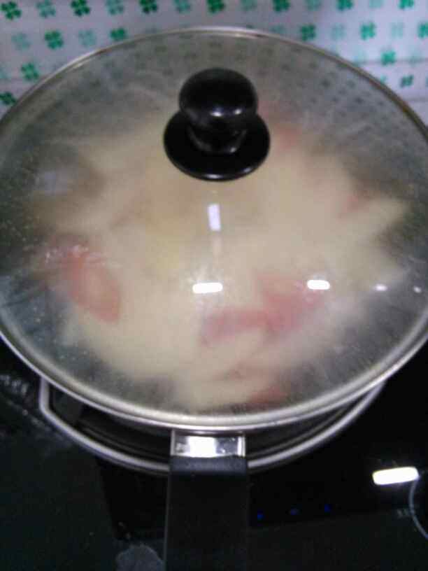 腌肉炖土豆步骤8