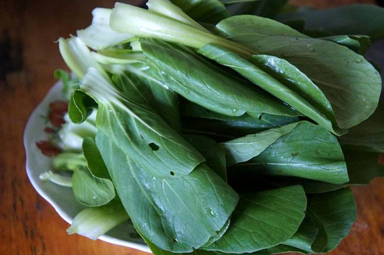 清炒油菜土豆片步骤1