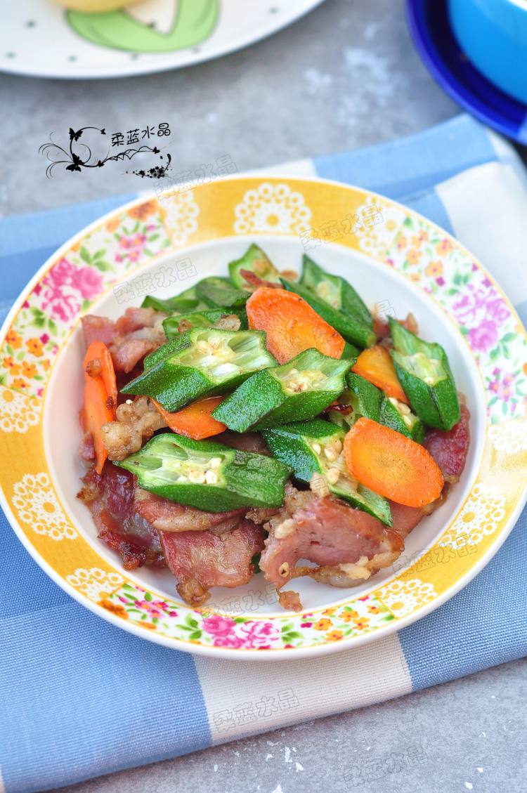秋葵炒腊肠#本味家乡步骤7