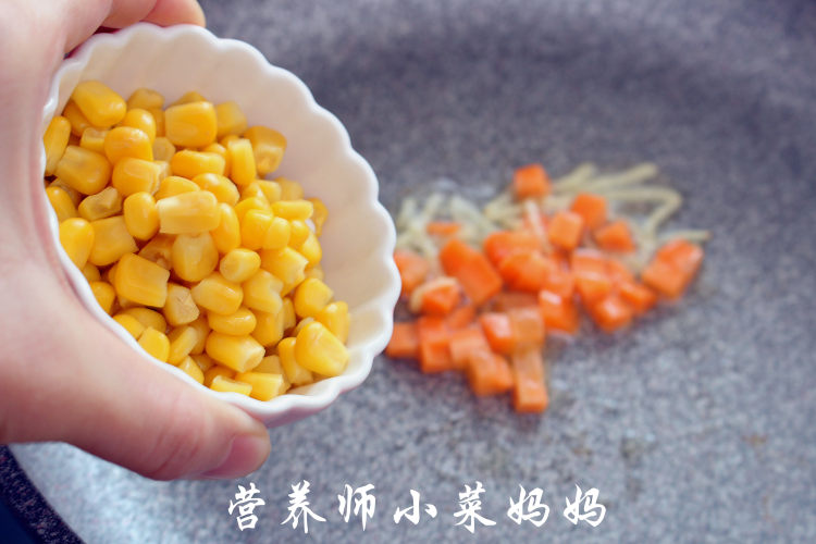 马蹄清炒玉米粒#本为步骤7