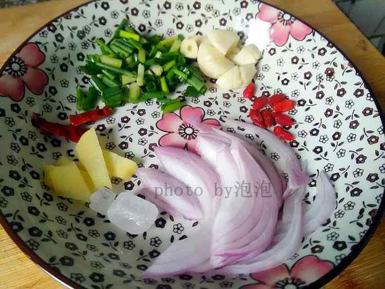 鸡肉胡萝卜焖饭步骤3