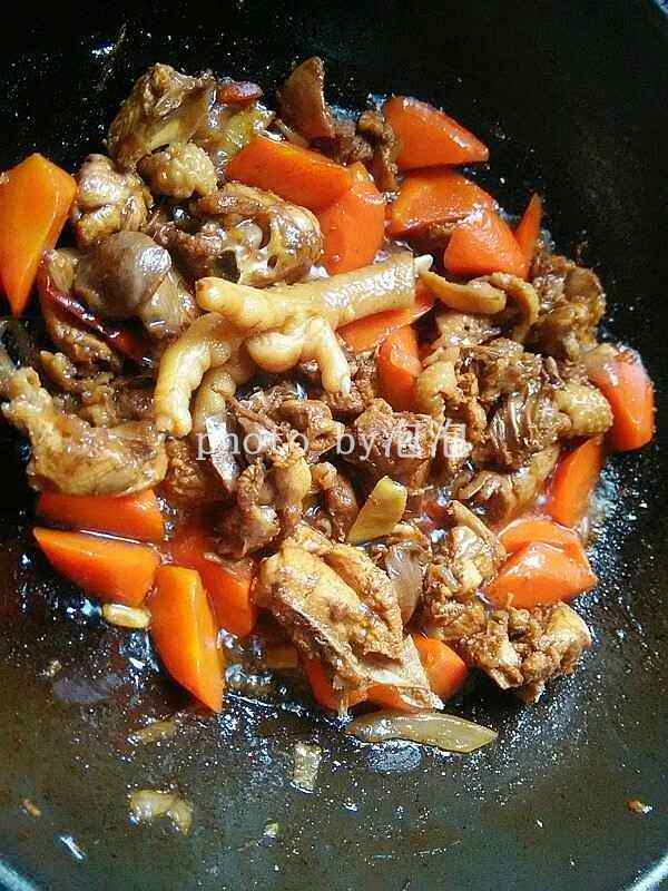 鸡肉胡萝卜焖饭步骤7