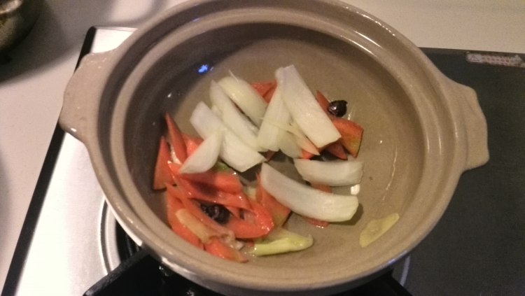 砂锅素焖面步骤9