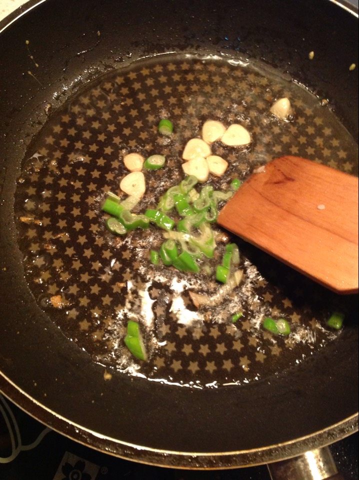 杂粮炒饭步骤1