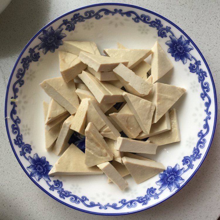 白菜炒豆干步骤4