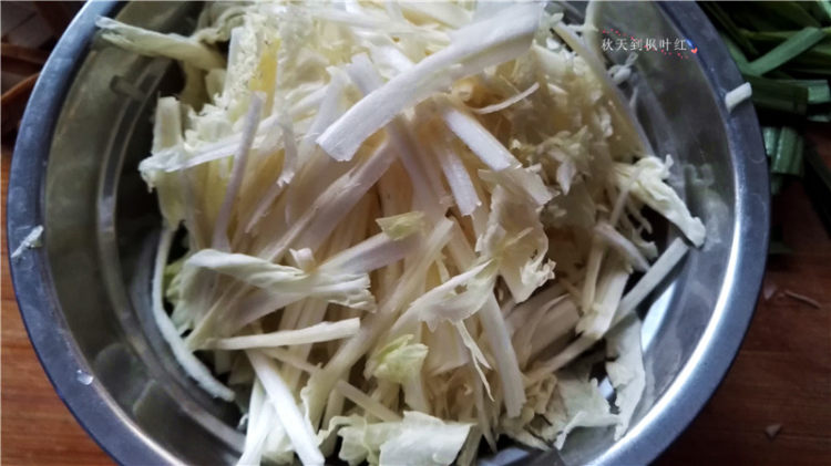 白菜素小炒步骤1