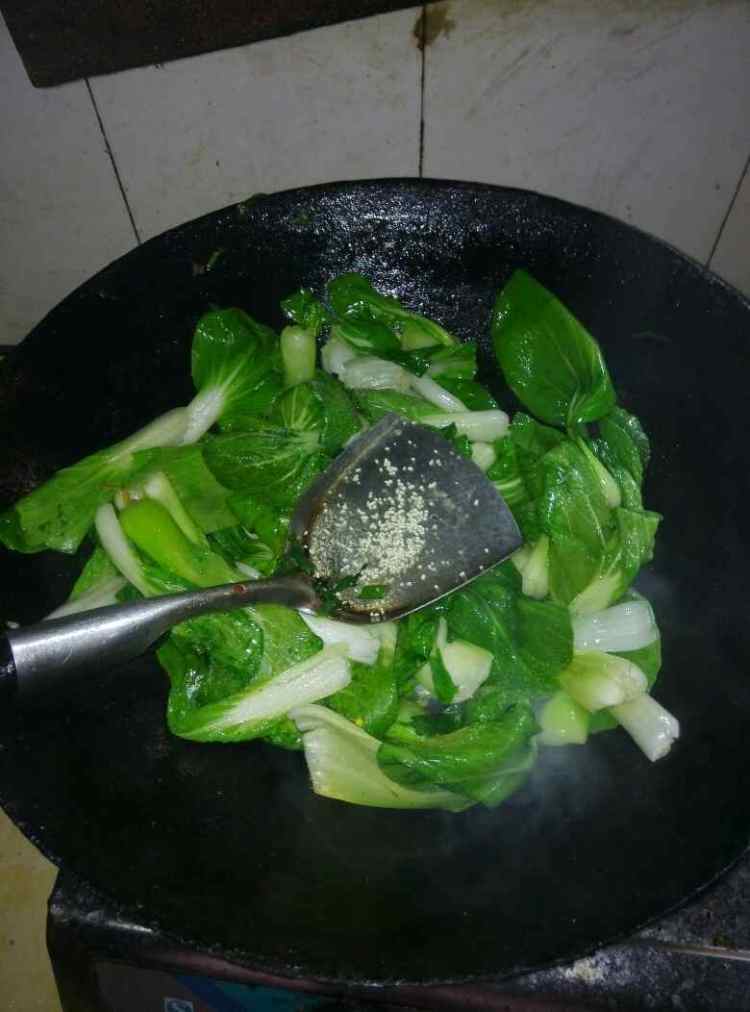 千张炒白菜步骤5