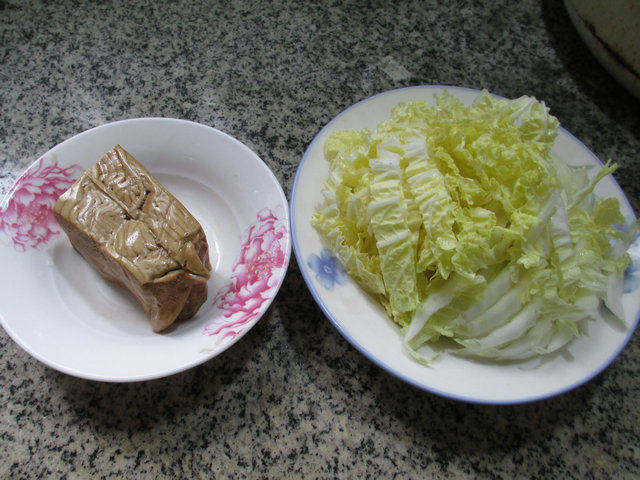 香糕炒白菜步骤1