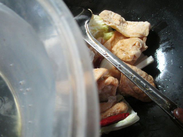 白菜煮豆腐干步骤4