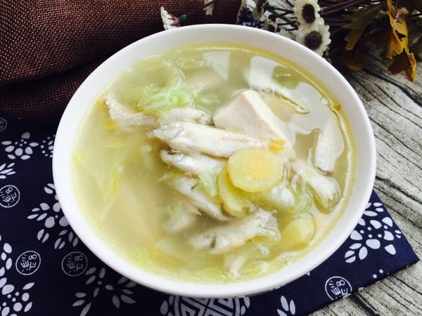 白菜豆腐小鱼汤步骤9