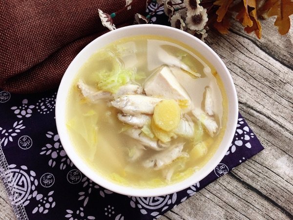 白菜豆腐小鱼汤步骤8