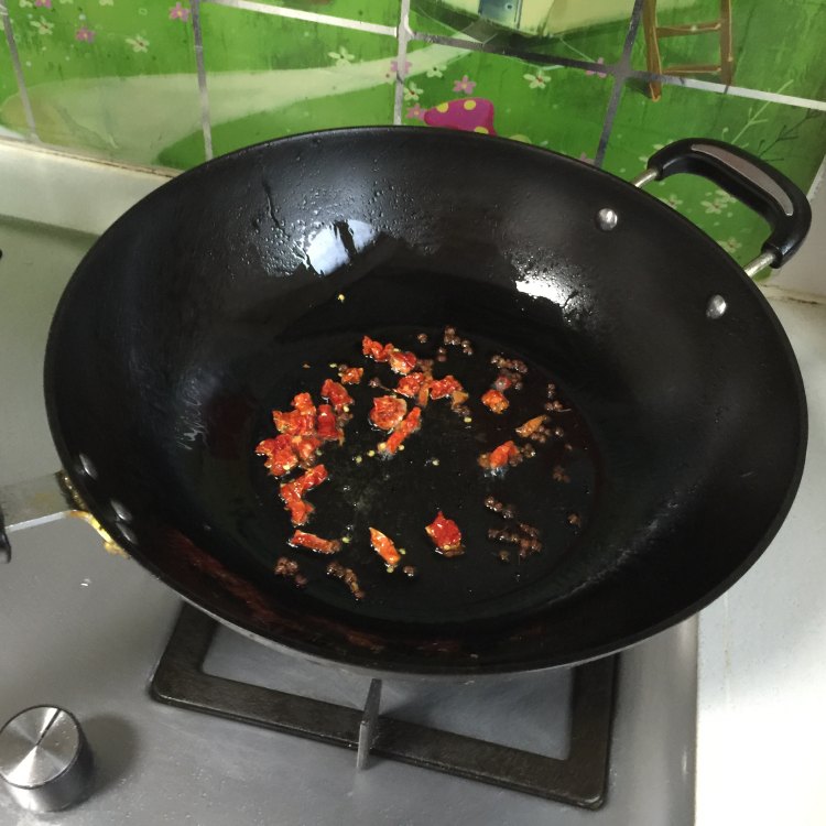 麻辣白菜步骤6