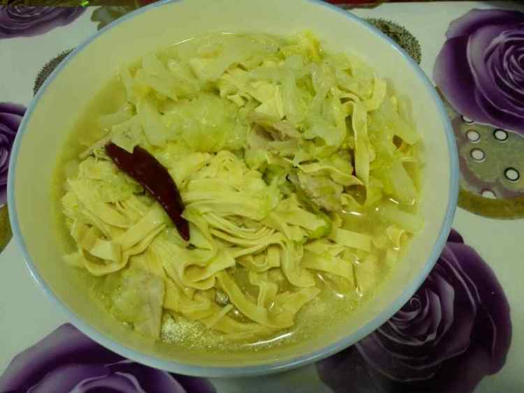 白菜炖干豆腐丝步骤11