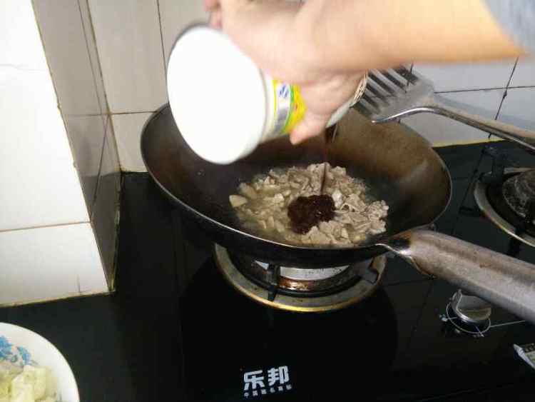 酱烧白菜步骤6