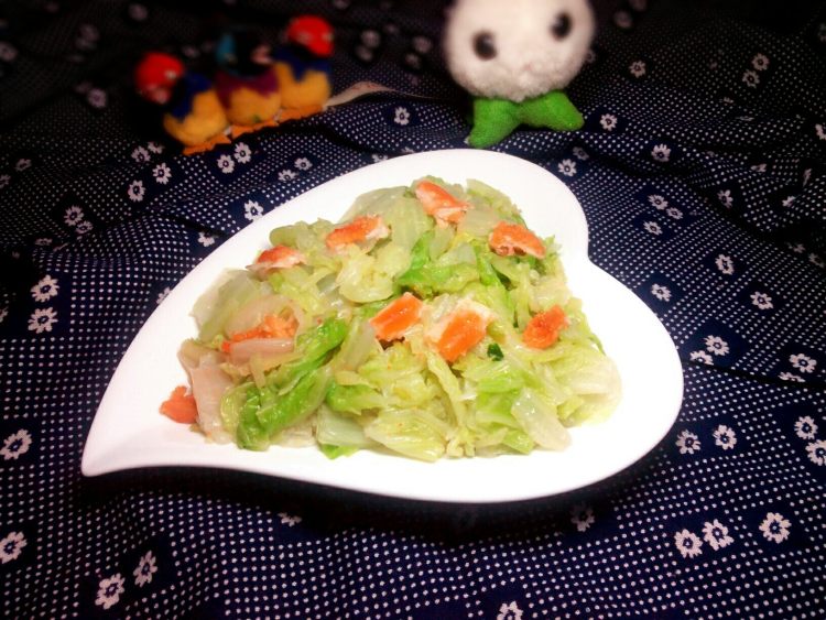 白菜炒虾黄步骤7