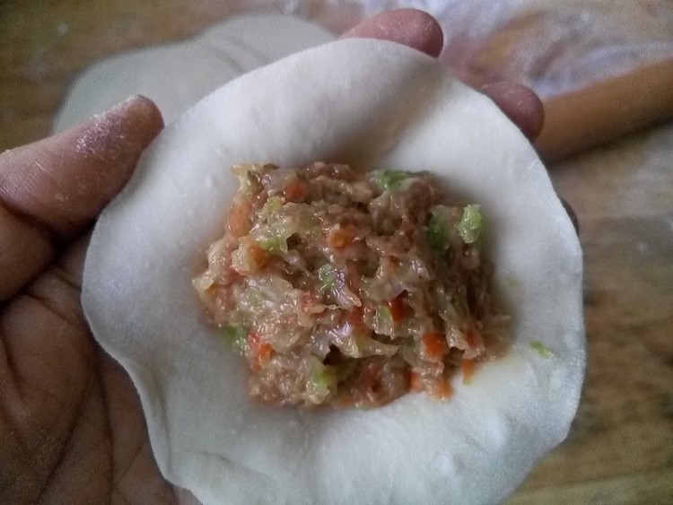 白菜肉馅蒸饺步骤8