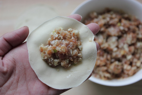 菜肉锅贴步骤8