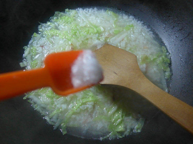 酱肉白菜泡饭步骤6