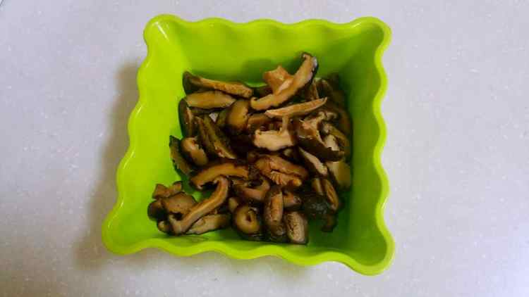 白菜豆腐三丝汤步骤4