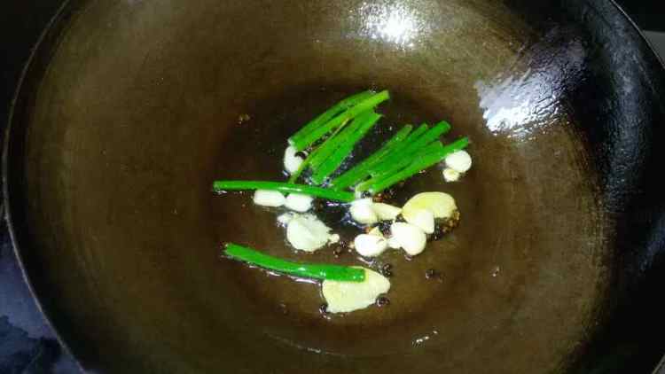 肉丸炖白菜步骤5