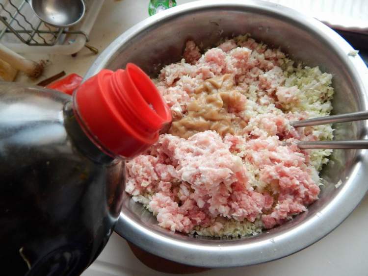白菜猪肉煎饺步骤10