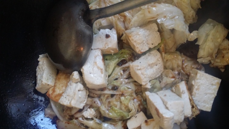 干酱炖白菜豆腐步骤6