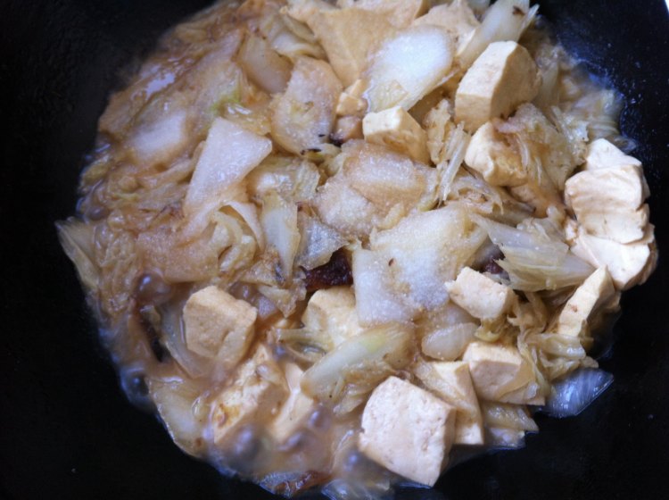 素炒香菇白菜豆腐步骤7